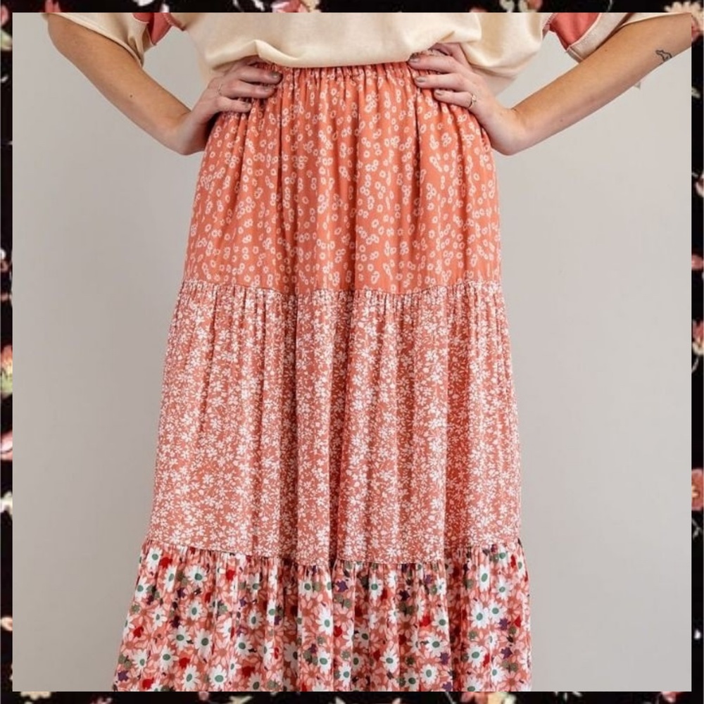 EASEL Mixed Floral Print Midi or Maxi Cottagecore Tiered Prairie Skirt W/Lining - Picture 7 of 16